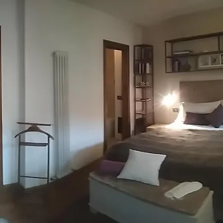 Bed and Breakfast L'abric - Centro Storico Di Limonetto