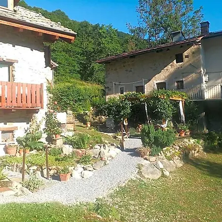 L'abric - Centro Storico Di Limonetto 3*
