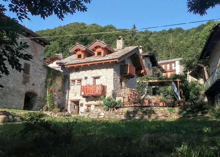 Bed & Breakfast L'abric - Centro Storico Di Limonetto
