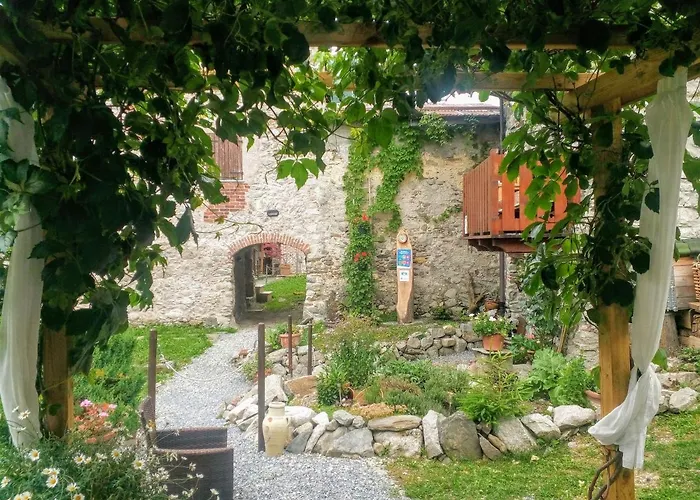 L'abric - Centro Storico Di Limonetto 3*