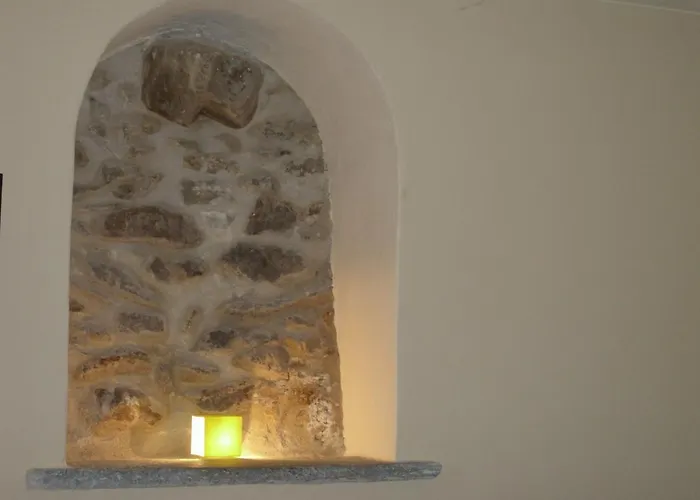 L'abric - Centro Storico Di Limonetto 3*